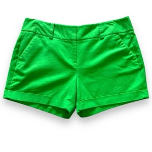 Vince Camuto Women's Green Dress Shorts - Size 14 - Picture 1 of 9