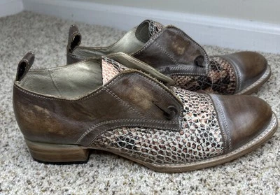 Freebird by Steven Mabel Oxfords Womens Size 12 Pink Brown Snake Skin Leather - Image 1 of 4