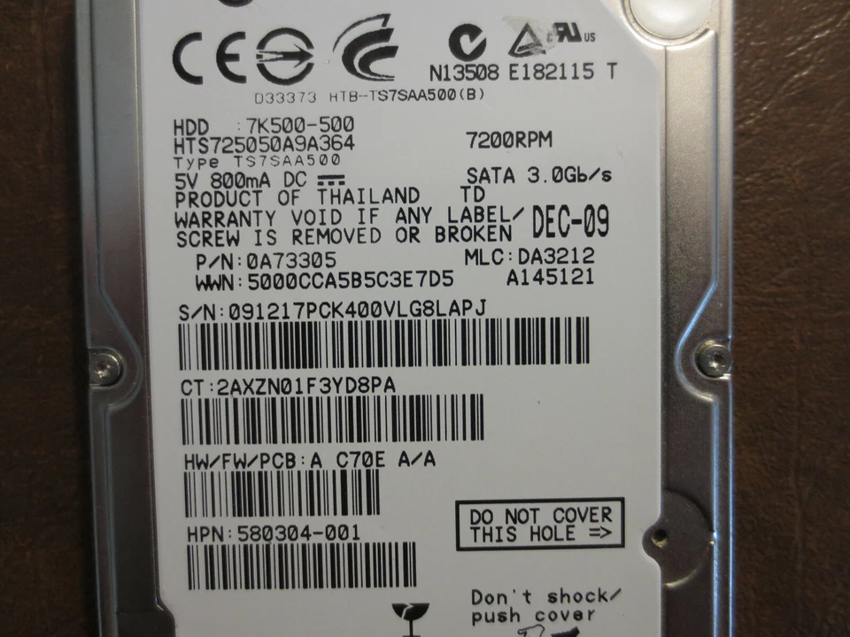 Hitachi HTS725050A9A364 PN:0A73305 MLC:DA3212 500gb Sata 2.5" HDD  - Image 1 of 1