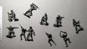 GI'S US INFANTRY ARMY MEN +-55MM LOT WW2 G76 - Picture 1 of 1