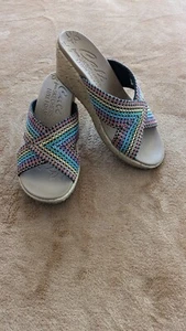 Skechers Cali Multi Criss Cross Straps Keilabsatz Kork Sandale Slide, Gr. 7 - Bild 1 von 5