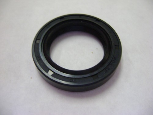 YJM TC 28x42x8 Double Lips Metric Oil / Dust Seal - 28mm ID X 42mm OD X 8mm Width