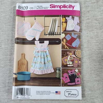 2016 Simplicity 8109 Towel Dresses potholders oven mitts sewing pattern uncut - Image 1 of 2
