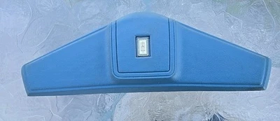 Oldsmobile Cutlass Supreme Delta 88 1977 salón volante bocina almohadilla azul  Foto 1 de 4