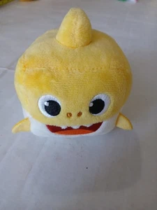 Pinkfong Baby Shark Cube Plush Minis 4" DOES NOT SING !!!!! Toy Plush Only!!! - Foto 1 di 7