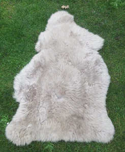 NATUR ÖKO LAMMFELL / SCHAFFELL MERINO BEIGE 108 X 78 X 8 NEU - Bild 1 von 2