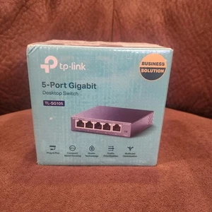 New Sealed TP-LINK TL-SG105 5 Port Gigabit 4 PoE+ Desktop Switch - Picture 1 of 3
