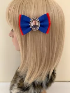 Chris Evans Steve Rogers hair bow clip rockabilly pin up girl Captain america - Foto 1 di 1