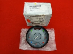 INDICATOR  LIQUID QUANTITY P/N 003 540 95 47  6680-01-285-3372. Mercedes-Benz - Picture 1 of 5