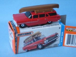 Chevy Wagon 1959 carrocería roja coche modelo juguete 73 mm en caja retro años 50 - Imagen 1 de 2