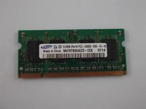 Memoria RAM SO-DIMM 512 MB PC2-5300 SAMSUNG M470T6554EZ3 - Foto 1 di 1