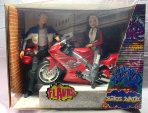 RARA bici Mattel Flavas data Happy D & Liam con moto 2003 hip hop - Foto 1 di 12