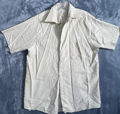 Van Heusen Button Up Shirt Men 16 1/2 White Half Sleeve (1164) - Image 1 of 4