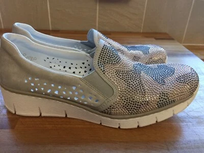 Rieker Slip On Trainer with Wedge Heel Rose Gold size 6 NEW - Image 1 of 4