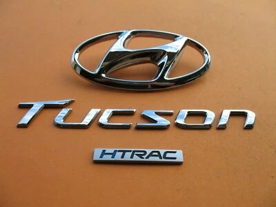 16 17 18 HYUNDAI TUCSON HTRAC ESCOTILLA TRASERA TAPA EMBLEMA LOGOTIPO INSIGNIA SÍMBOLO 24315 Foto 1 de 4