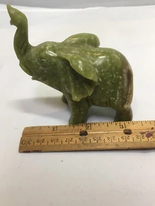 Carved Gemstone Green Jade ELEPHANT 252gr 8.9oz 3.5"L x 3.5"T x 2.25"W LZ0620 E - Picture 1 of 4