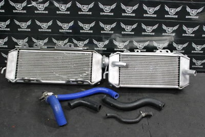 2006 KAWASAKI KX250F OEM ENGINE LEFT RIGHT MOTOR COOLING COOLER RADIATOR  - Image 1 of 4