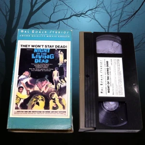 Night of the Living Dead VHS 1985 Hal Roach Studios Classic Horror - Picture 1 of 7