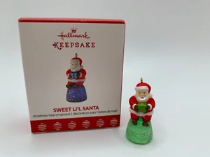 HALLMARK SWEET LIL SANTA 2017 CHRISTMAS ORNAMENTS REPAINT Green GUMDROP NEW - Picture 1 of 5