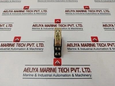 Idec RY2S-UL Relay With Base 15A 120VAC 50/60hz - Image 1 of 4