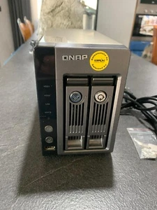 QNAP TS-219P - Foto 1 di 11