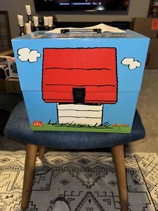 McDonalds SNOOPY World Tour Figure Countries Collection Box set 30 Pieces - Picture 1 of 12