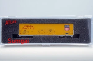 ATLAS MASTER 75 000 008 UNION PACIFIC 53' EVANS Boxcar #451299 Z Scale Z Gauge - Picture 1 of 8