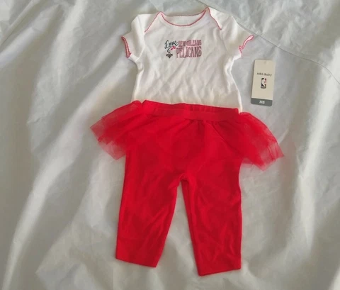 NBA Baby Girl New Orleans Pelicans 2pc Bodysuit & Pants Tulle Set Red/White 6-9M Cover