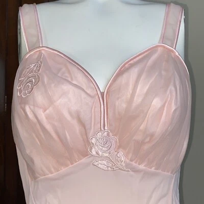 Vintage Gossard Artemis Peach Satin Trim Chiffon Overlay Appliqué Sz 34 - Image 1 of 4