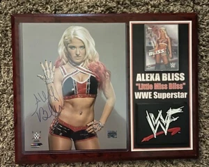 Autógrafo Wwe Alexa Bliss 8x10/placa - Imagen 1 de 3