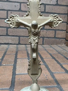Vintage Ornate Standing Altar Crucifix Brass/Metal 10” Catholic - Picture 1 of 3