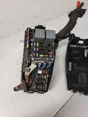 Motor de caja de fusibles compatible con Volvo S60 1004586 14-18 Foto 1 de 4