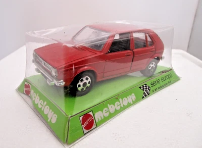 AX606 MEBETOYS SERIE EUROPA 1/43 VW VOLKSWAGEN GOLF ROUGE REF A87 - Photo 1/4