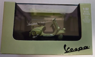 New Ray Toys - Vespa 125 1948 Scooter - Image 1 of 3