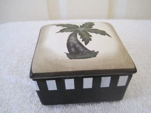 Trinket stash box with palm tree design - $25.91 - Picture 1 of 4