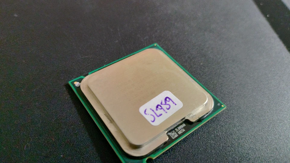 {Intel} Core 2 Duo E6400 2.13GHz Socket LGA775 CPU {SL9S9} - Image 1 of 1