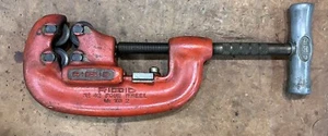 Ridgid Tools • No. 42 • Heavy-Duty 4-Wheel Pipe Cutter • 1/2” To 2” • USA - Picture 1 of 12