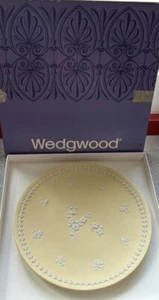 Wedgwood Yellow Jasperware Primrose Prunus Blossoms Plate England Vintage - Picture 1 of 8