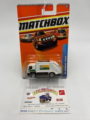 Matchbox City Action #66 08 Garbage Truck White Card Has Crease 216O - Image 1 of 4