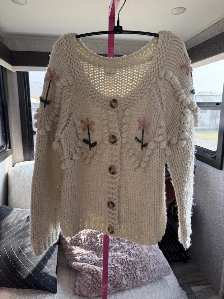 Suéter de punto con flores rosas talla grande Foto 1 de 4