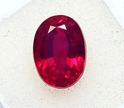 Oval Shape Natural Red Ruby 7.90+ Ct Certified Loose Gemstone With Free Gift - Image 1 of 4
