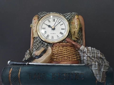 Fishing/Trout Desk and Shelf Clock Decor. Battery Operated.  Approx 5-3/4x4x5 Cover