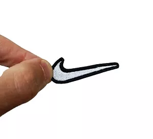 2X Patch ricamate Nike logo baffo swoosh abbigliamento - Bild 1 von 1