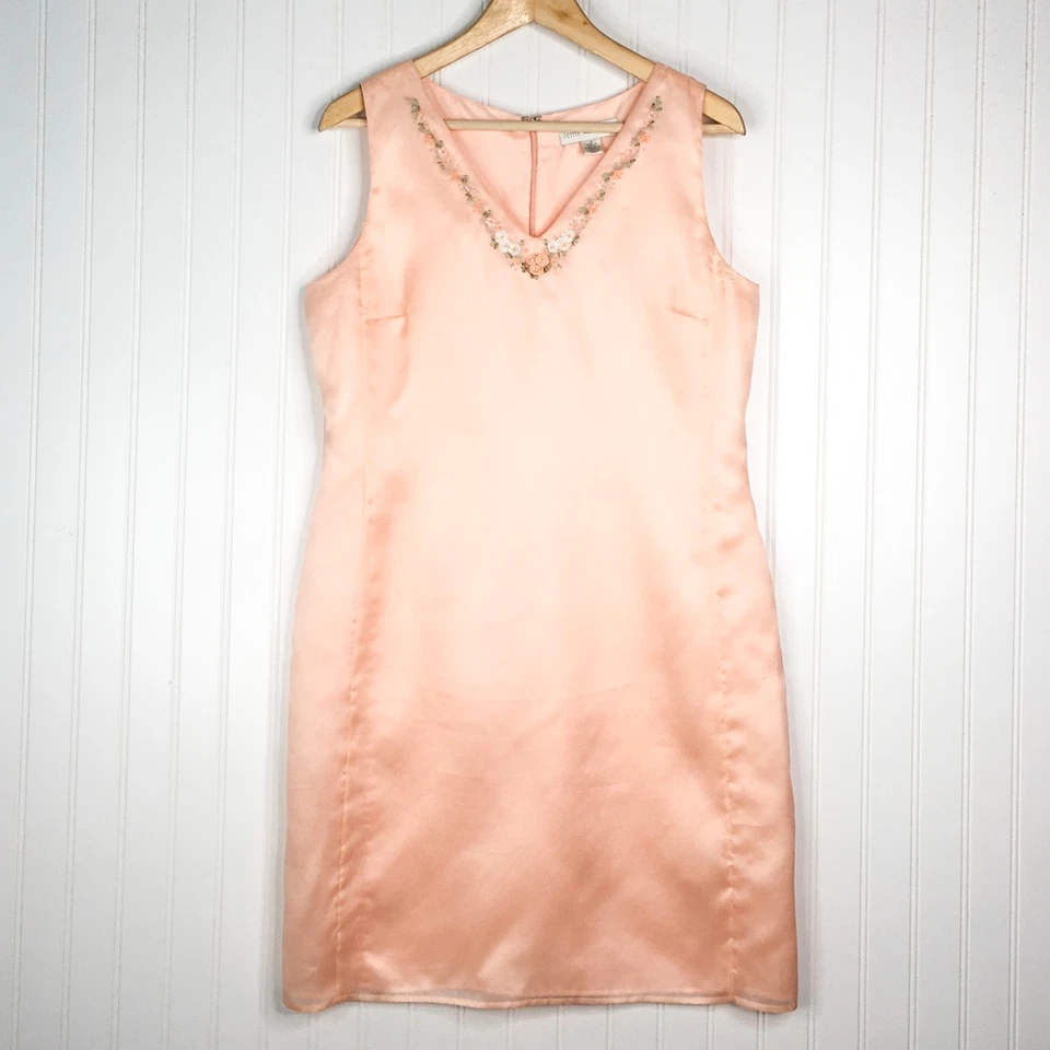 Vestido Vaina Petite Sophisticate Para Mujer Rosa Forrado Corto Cuello en V Sin Mangas 12 Foto 1 de 4