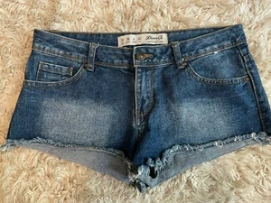 Ladies Denim Co Blue denim Shorts Size 10 - Picture 1 of 2