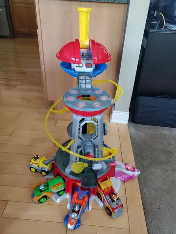 NO CARS OR PUPS!  Paw Patrol Mighty Pups Super Paws Lookout Tower. Works Cover