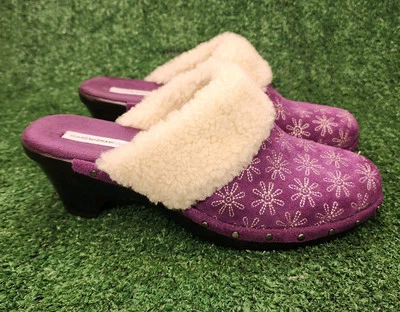 Womens Size 8.5 Isaac Mizrahi Live Clogs Oak Purple Suede Floral Mules Heels - Image 1 of 4
