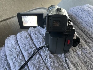 JVC GR-DVL166EK MiniDV Digital Video Camera Camcorder Recorder (Part tested) - Picture 1 of 10
