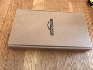 Amazon Fire HD 8 12th Generation 2024 R24SB8 Black 32GB Wi-Fi Tablet - Picture 1 of 7