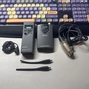 Sony UHF WRR-WRT-805 Tuner & Transmitter, Freq 854.125.862, Clip On Mikrofon, XLR Kabel - Bild 1 von 17